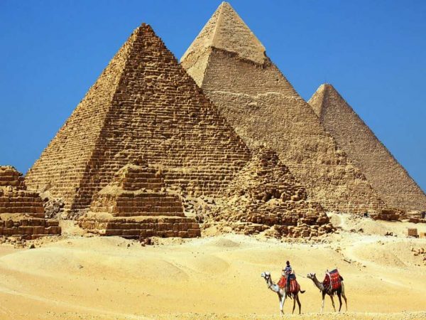 دانلود فایل ورد جاذبه های مصر باستان